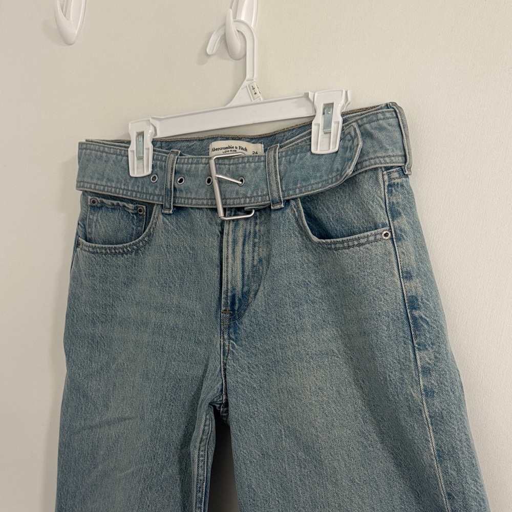 Abercrombie & Fitch Light BlueTeal Washed Loose Fit Jeans